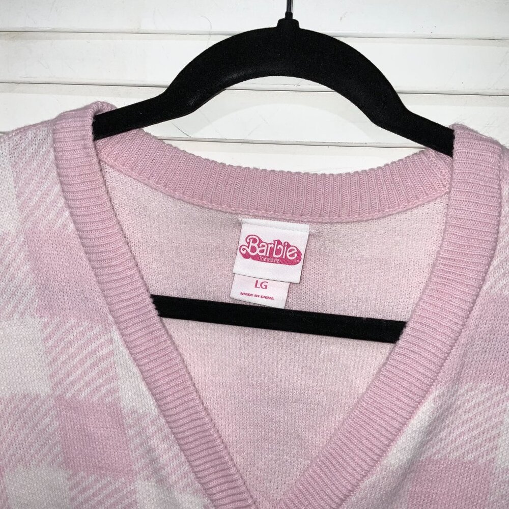 Her Universe Barbie Pink Gingham Patch Cardigan Size L - Picture 4 of 6